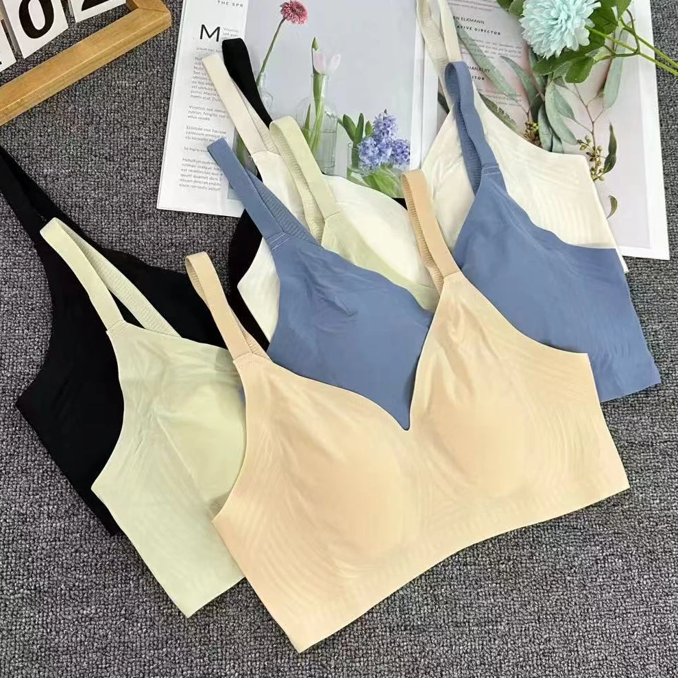 2003款超薄无痕纯欲风兔儿杯透气文胸背心