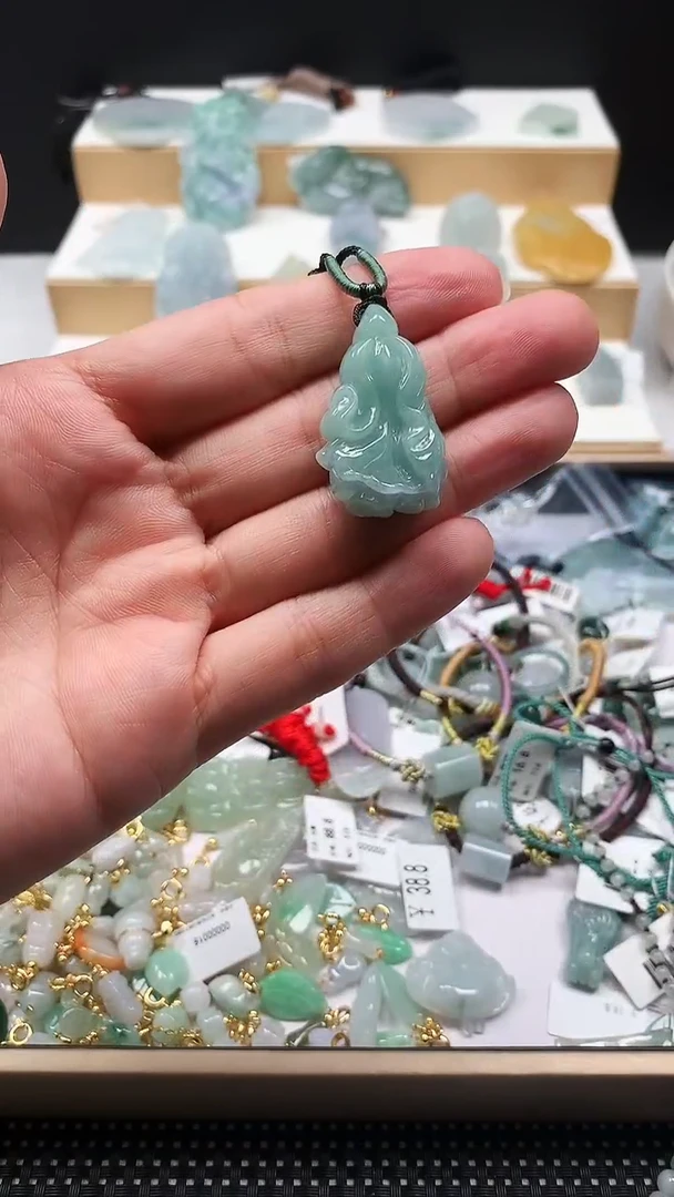 翡翠未镶嵌吊坠(不含链)22白菜