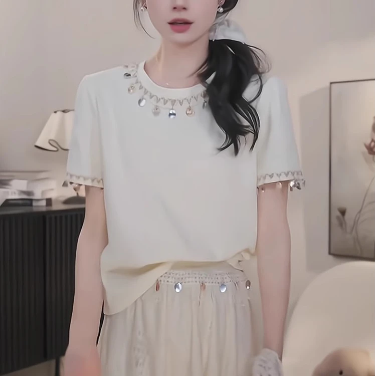 韩系气质圆领短袖t恤女2025夏季新款时尚轻奢高级感显瘦上衣7231