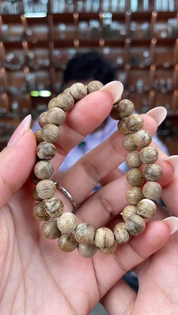 【闪购商品】沉香手串61号海南尖峰岭多样性发一条