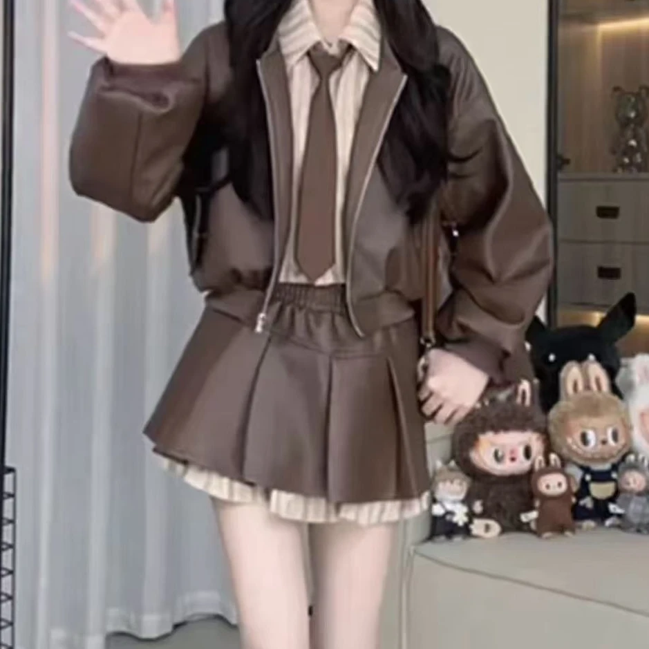 [运补6-8]秋冬季设计感衬衫拼接皮衣外套显瘦半身裙三件套