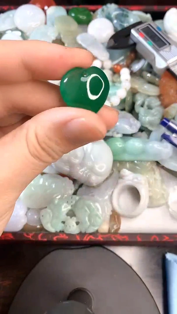 玛瑙/玉髓颈饰合金玛瑙挂件