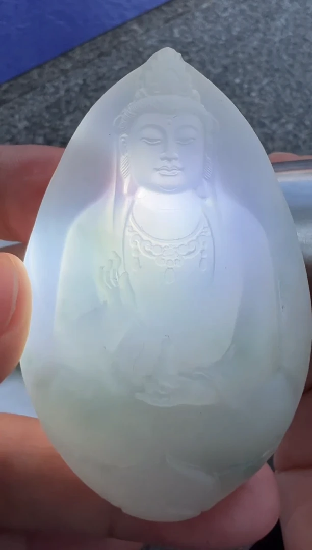 定制翡翠未镶嵌观音