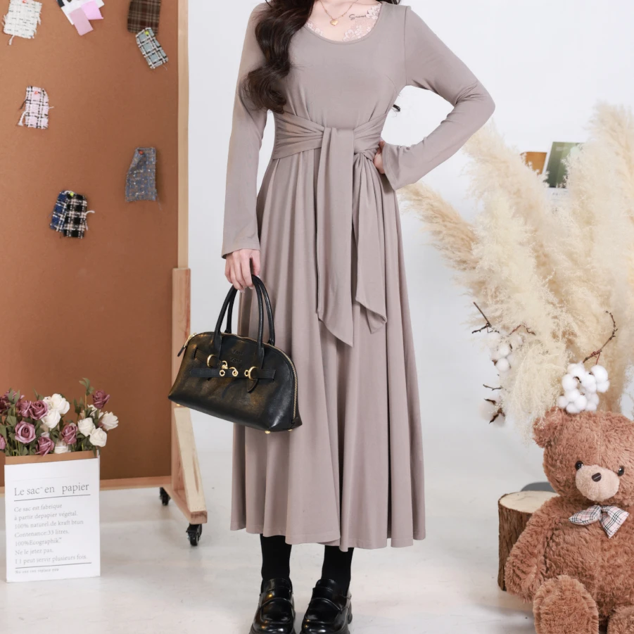 QC柚柚 微胖大码设计款腰部绑带收腰连衣裙409M12