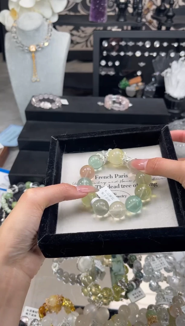 【闪购商品】水晶手链未镶嵌天然水晶 多样性发货