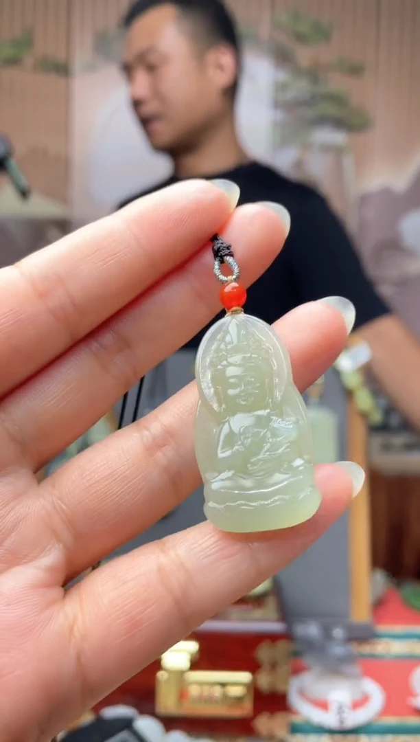 和田玉未镶嵌颈饰拍一发一