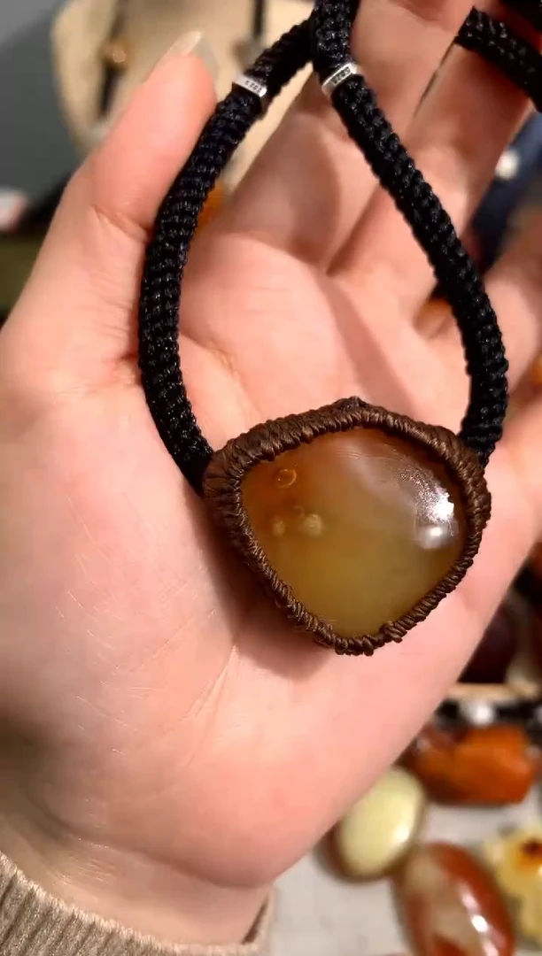 【闪购商品】蜜蜡裸石未镶嵌似玉