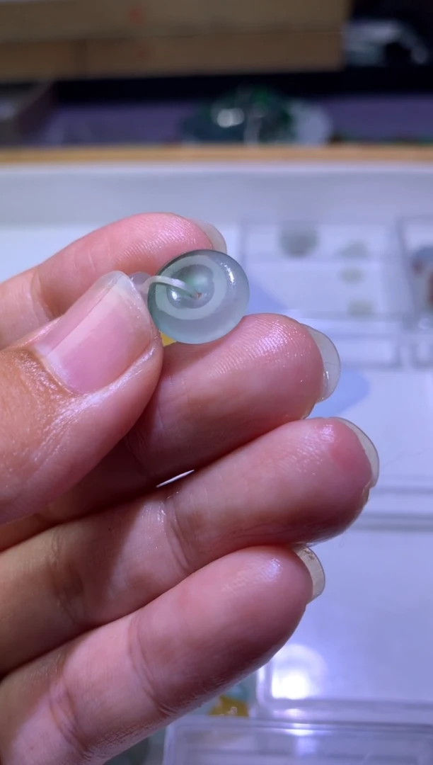 定制翡翠未镶嵌毛货