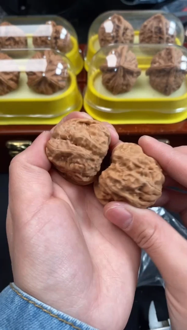 把件文玩核桃蛤蟆头38尺A508