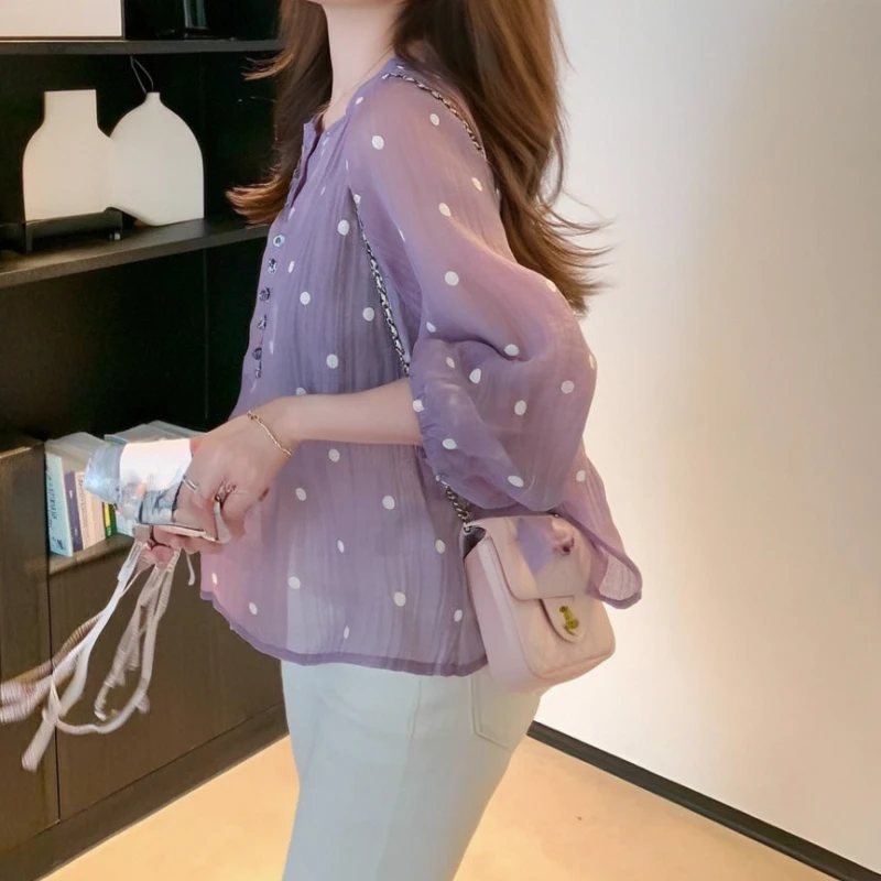 2025新款法式洋气设计感纽扣小衫时尚波点长袖衬衣女LK2502881