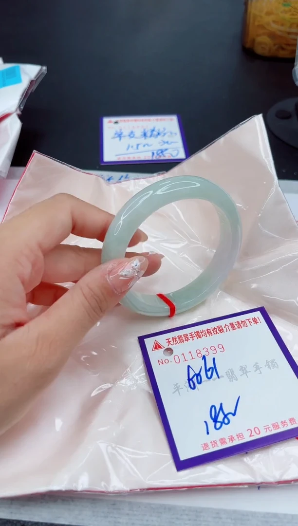 翡翠手镯未镶嵌1111111111