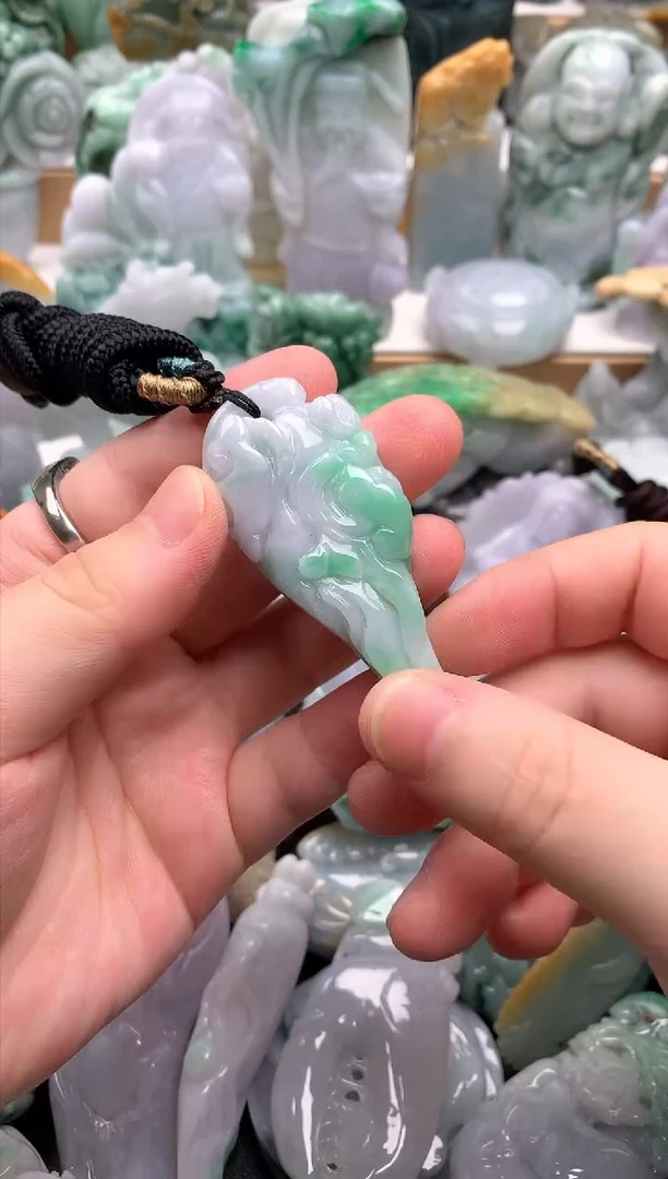吊坠(不含链)未镶嵌翡翠1
