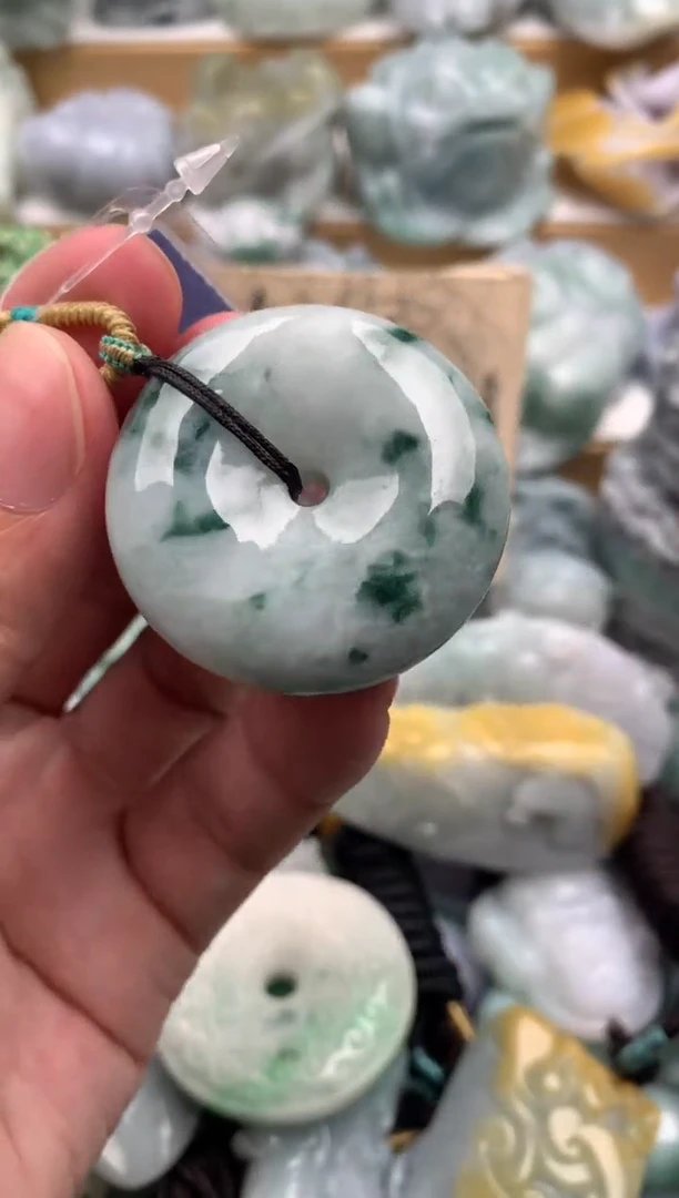 吊坠(不含链)未镶嵌翡翠1