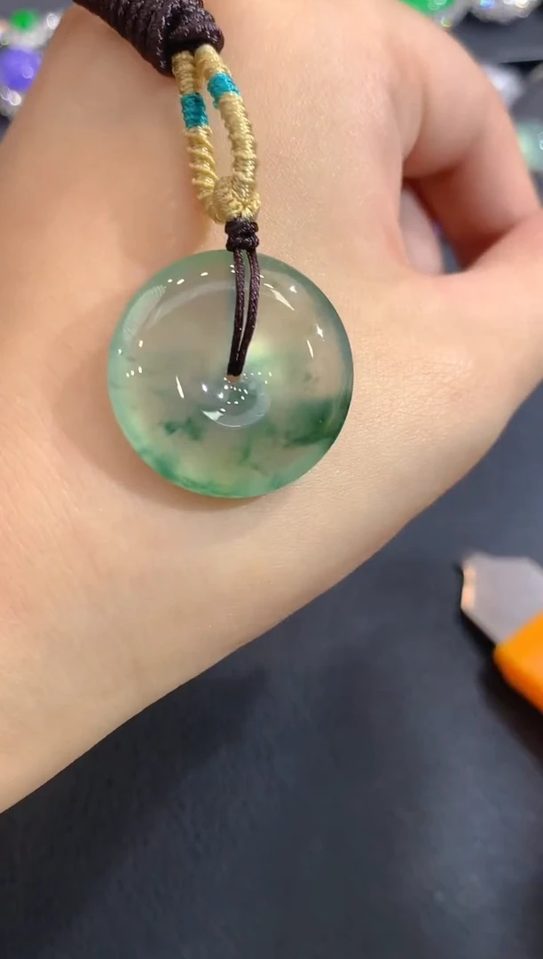 颈饰未镶嵌翡翠75-吊坠