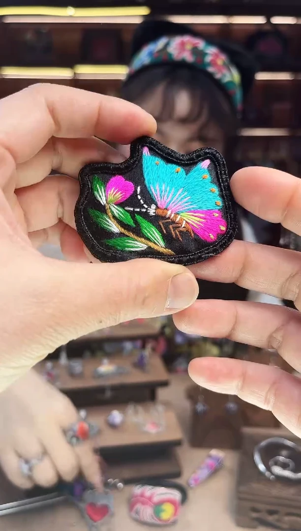 【闪购商品】织绣1910黔东南苗族刺绣