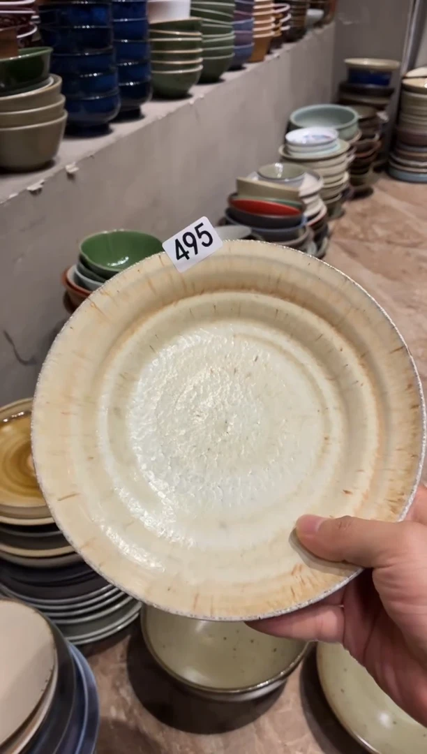 瓷片s****y495燕麦黄粗陶盘1个