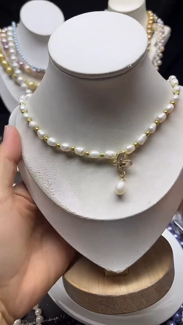颈饰未镶嵌淡水珍珠多人