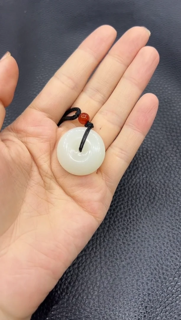 和田玉未镶嵌吊坠(赠链)新疆和田玉于田料平安扣百搭收藏款