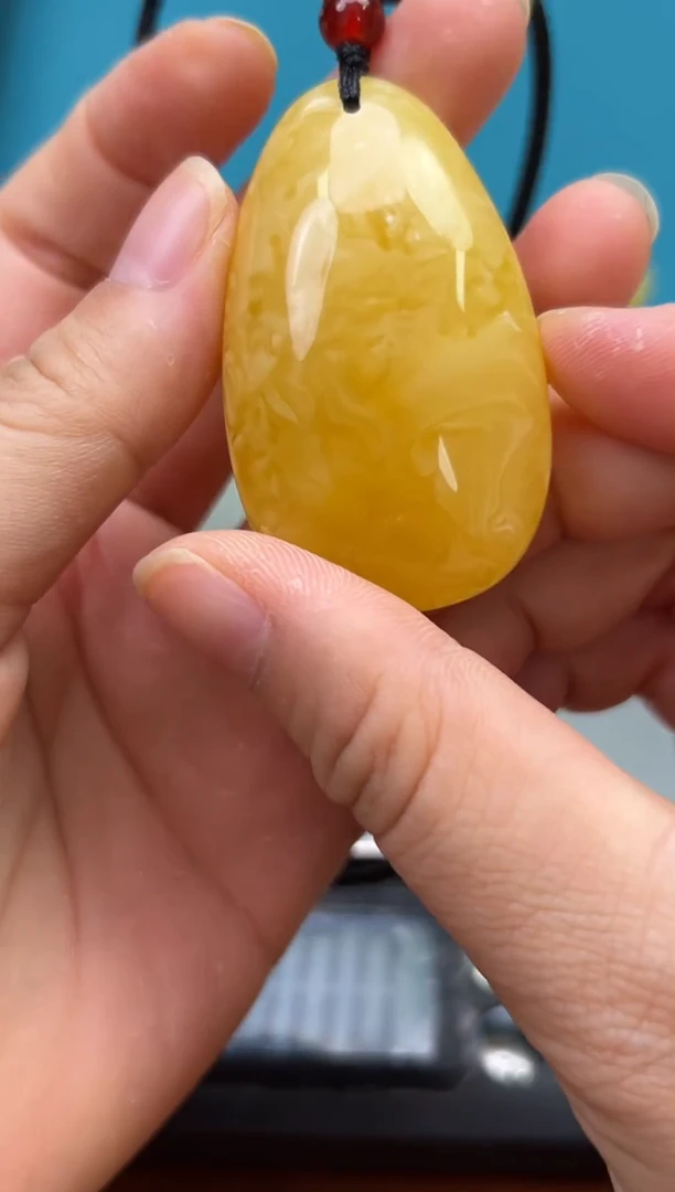 未镶嵌琥珀裸石琥珀蜜蜡吊坠