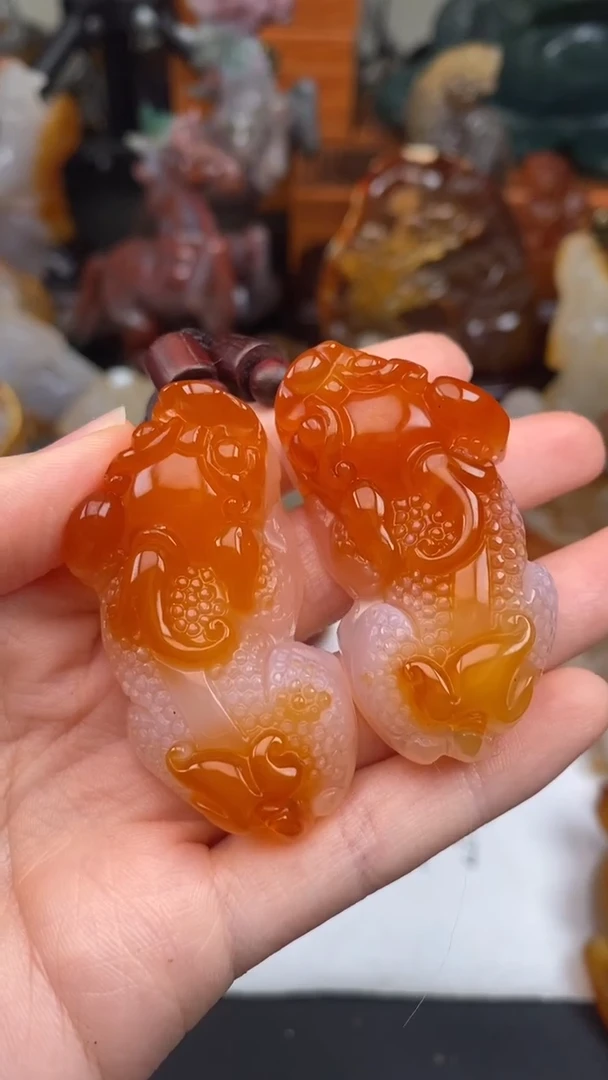 玛瑙/玉髓颈饰未镶嵌大*AA