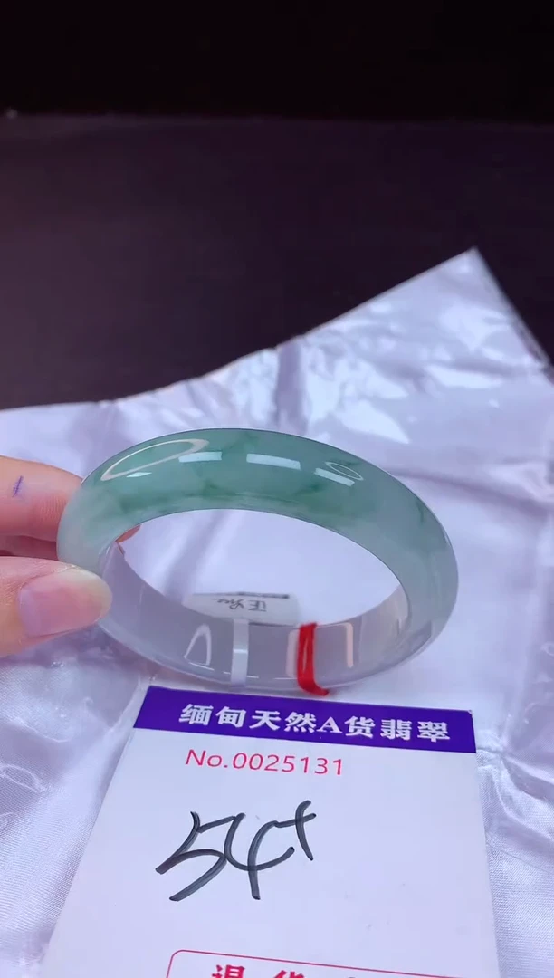 翡翠手镯未镶嵌54+
