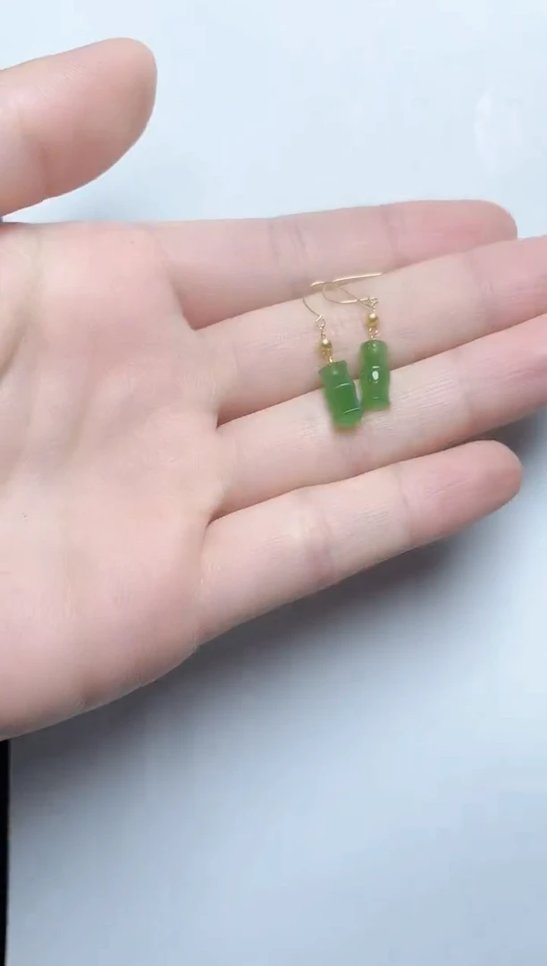 【闪购商品】和田玉耳饰18K金镶嵌耳坠kk