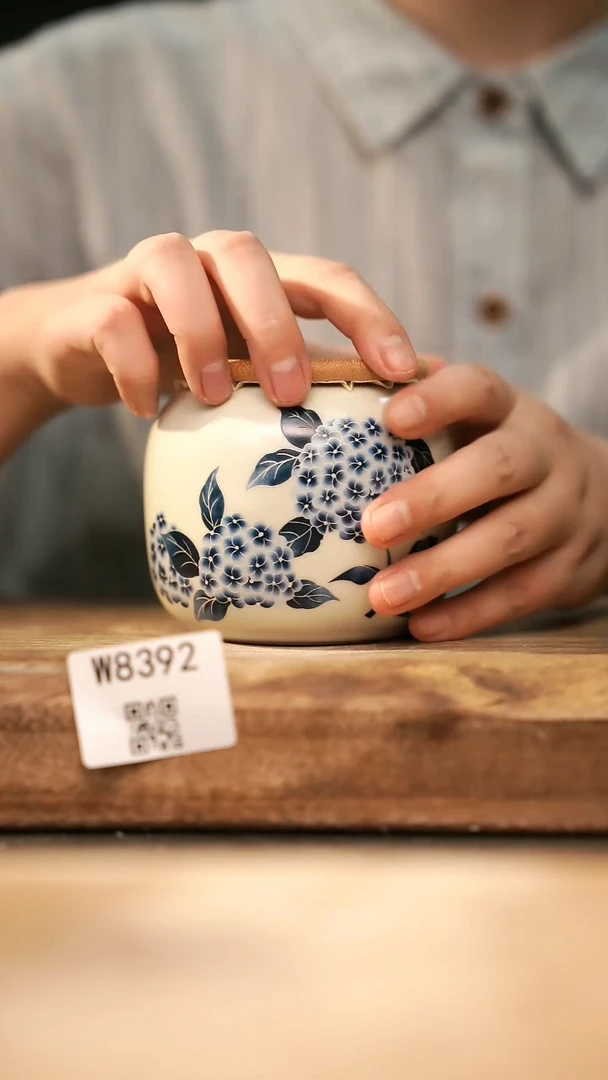 【经典福利】/ 茶叶罐@@W8392