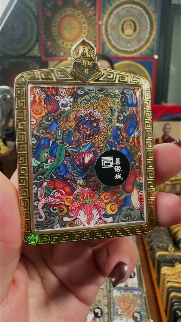 吊坠壹善缘城手绘唐卡黑六臂铜防水壳