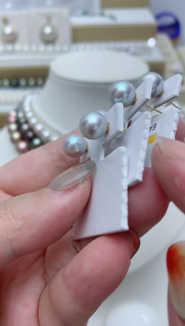 【闪购商品】海水珍珠耳饰18K金镶嵌w86 多样性发其一