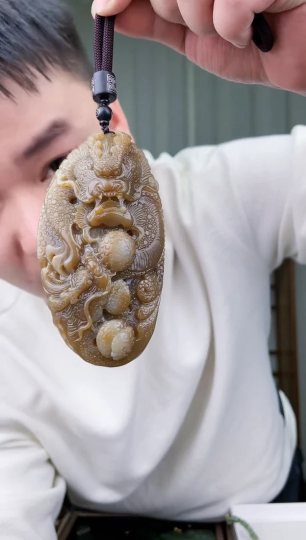 【闪购商品】和田玉挂件未镶嵌拍一发一，多样性发货！