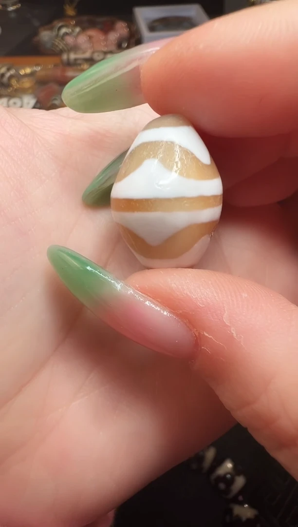 未镶嵌吊坠玛瑙/玉髓吊坠