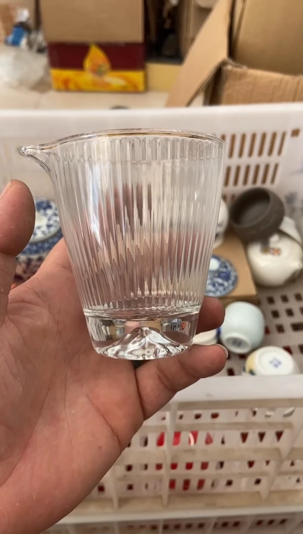 杯无运费险有瑕疵的摄影的产品有使用过的痕迹有点脏介意勿拍