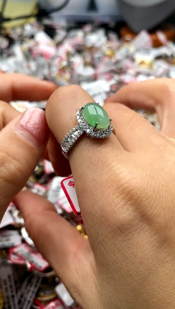 【闪购商品】翡翠戒指银S925镶嵌22222222     9