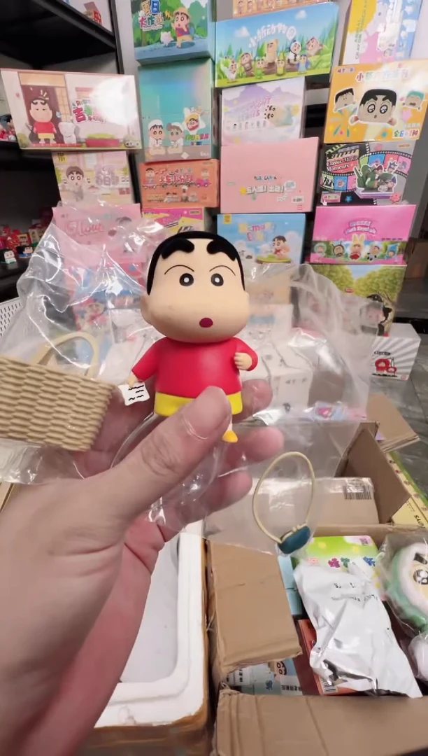 搪胶正版蜡笔小新早古小土豆买菜