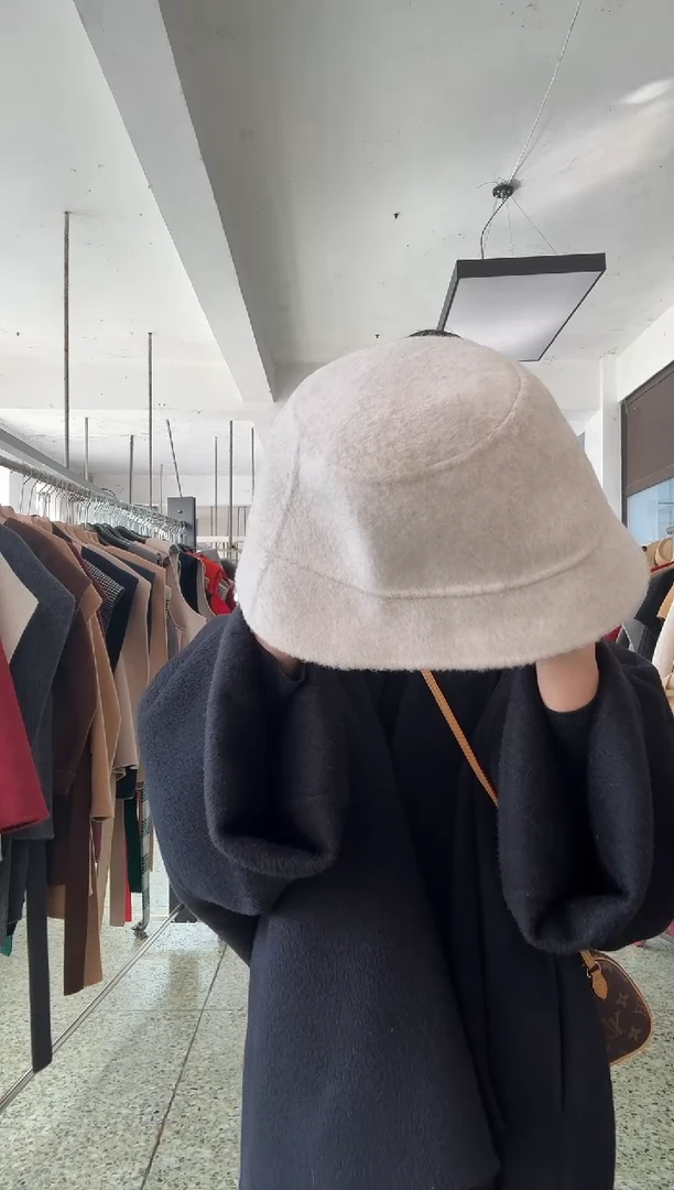 帽子渔夫帽燕麦色