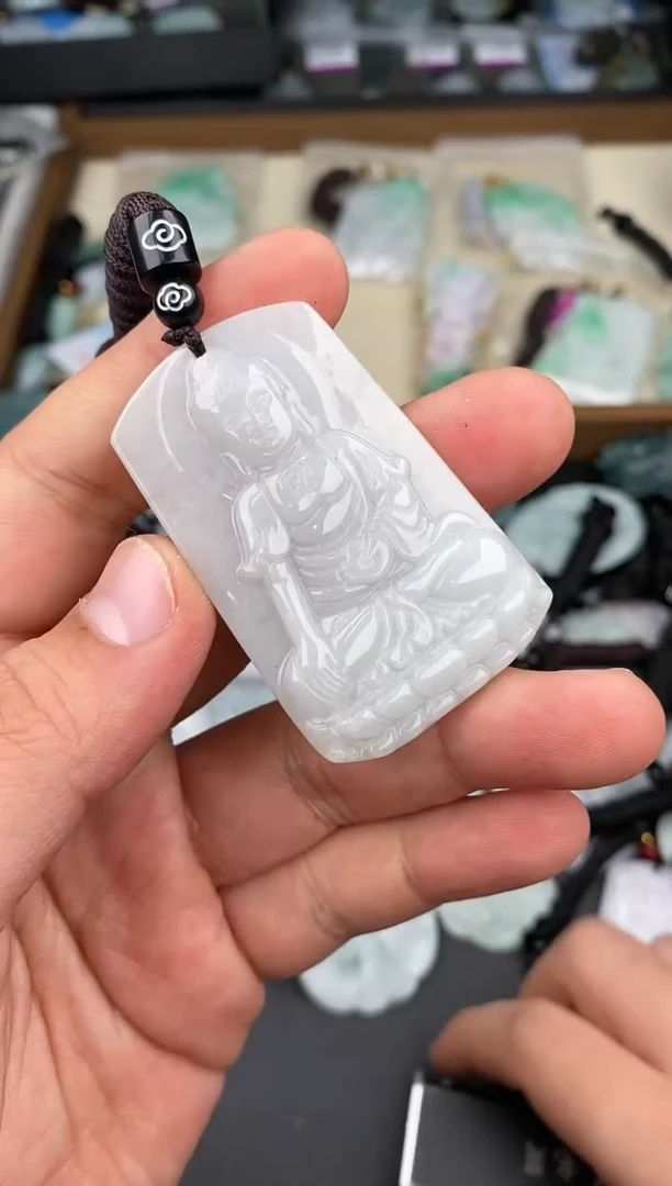 【闪购商品】翡翠颈饰未镶嵌  天然翡翠，一物一图