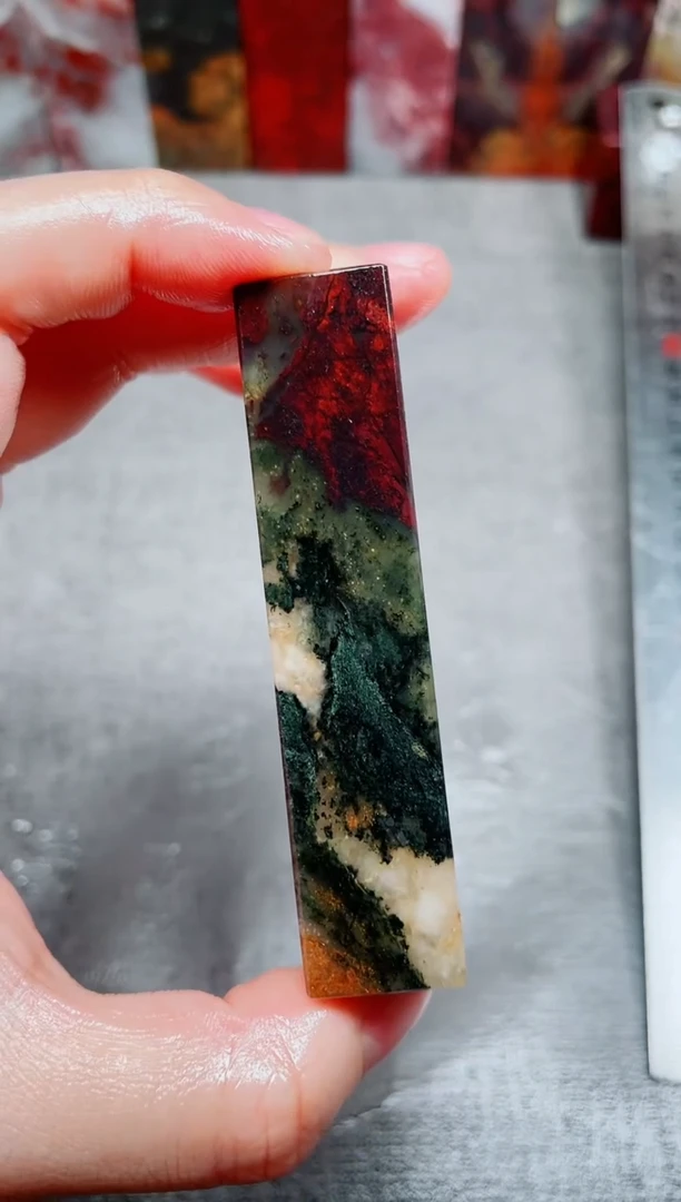 玉❤****?桂林鸡血玉素章2.0左右红111