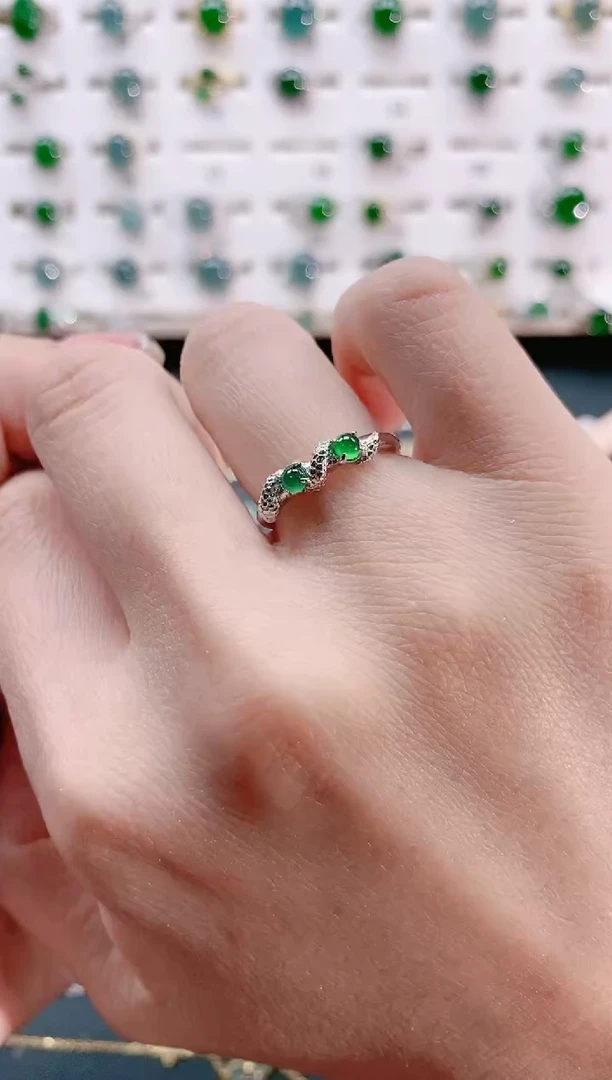 【闪购商品】翡翠戒指银S925镶嵌天然翡翠