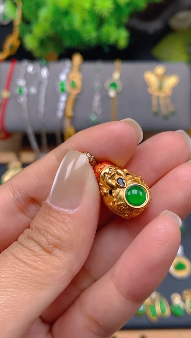 吊坠(不含链)银S925镶嵌翡翠财神