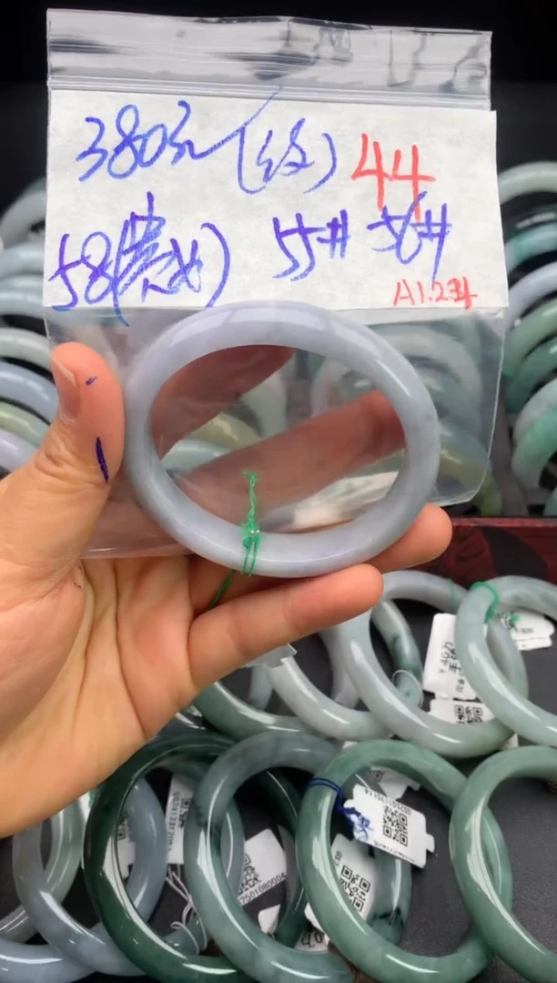 【闪购商品】定制翡翠未镶嵌毛货需精细抛光+多样性发货拍一发一