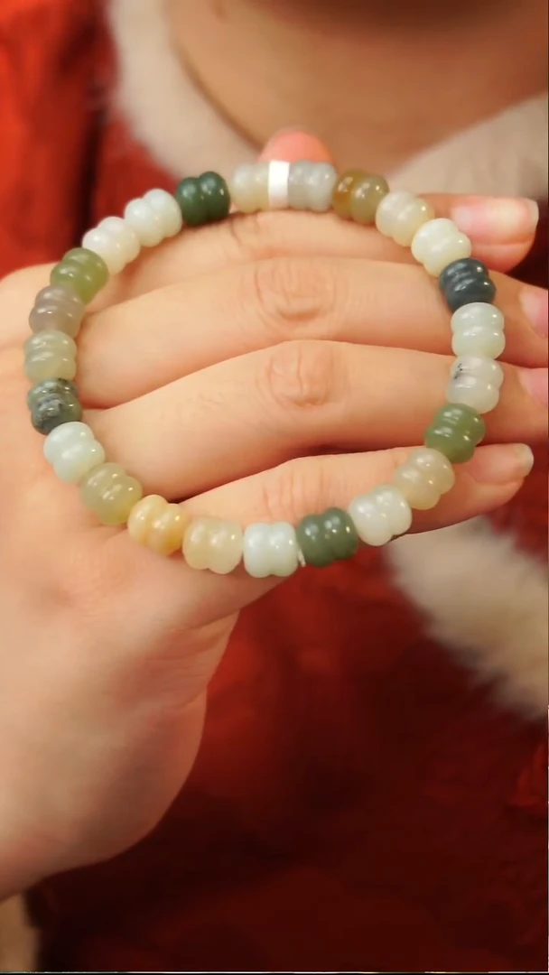 颈饰未镶嵌和田玉D3242342342