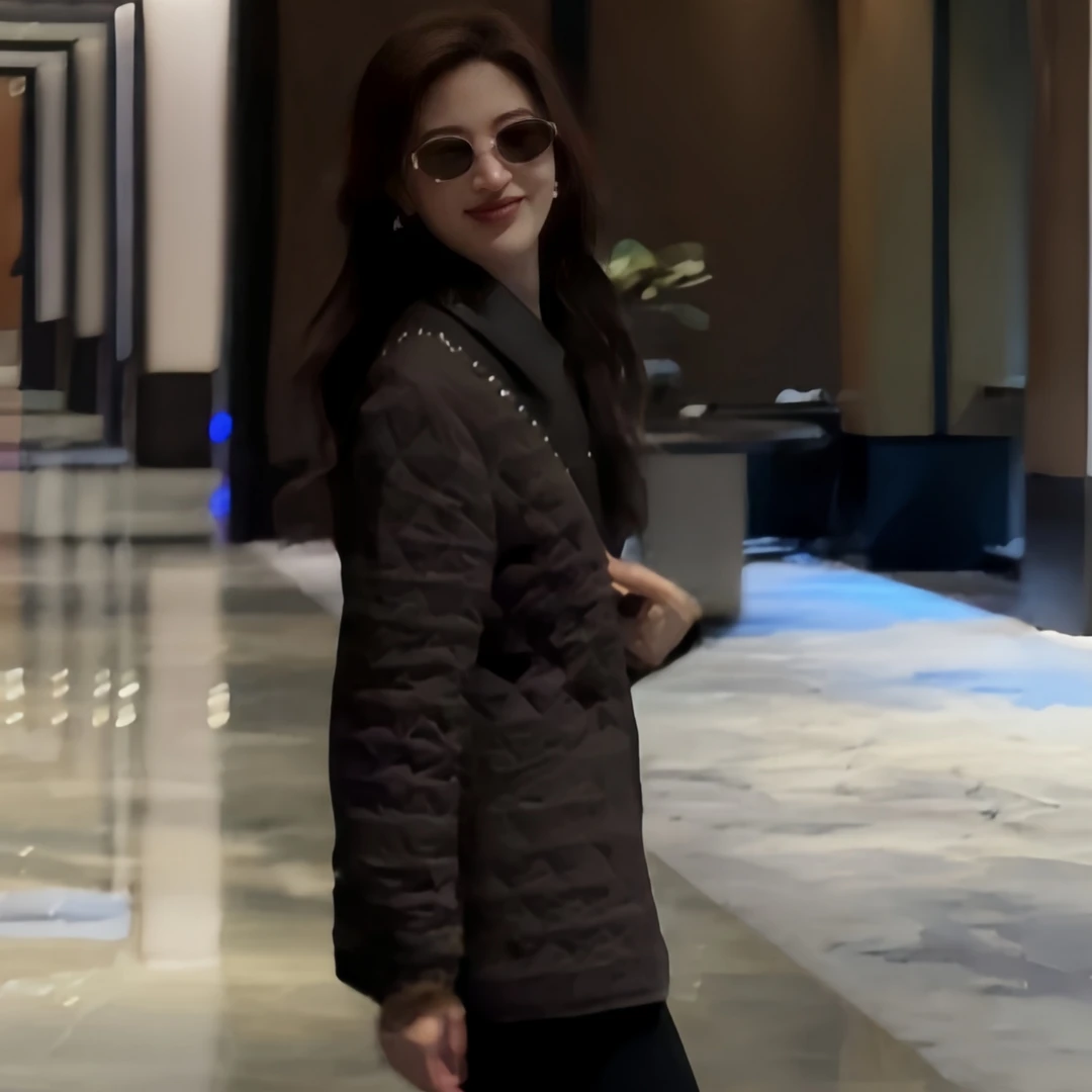 YUANKEYI羊皮领子复古时尚鹅绒服