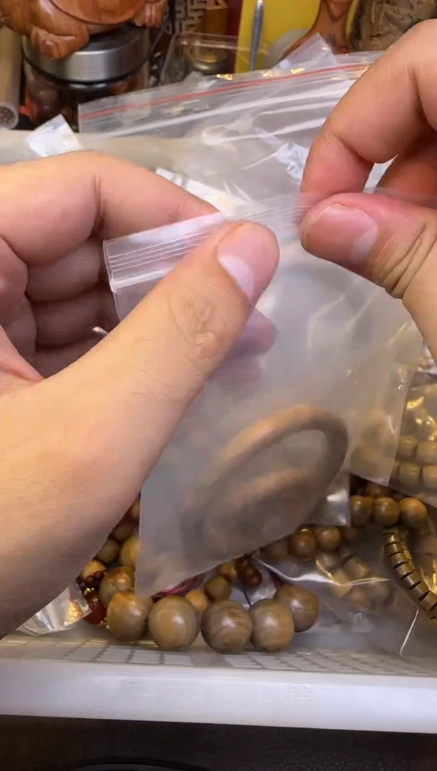 木绿檀一套手镯平安扣多样性发其一