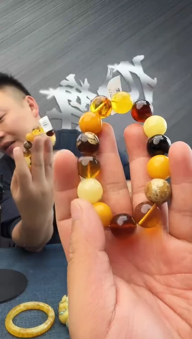 蜜蜡未镶嵌珠宝奇石假一罚十 27，多样性发其一