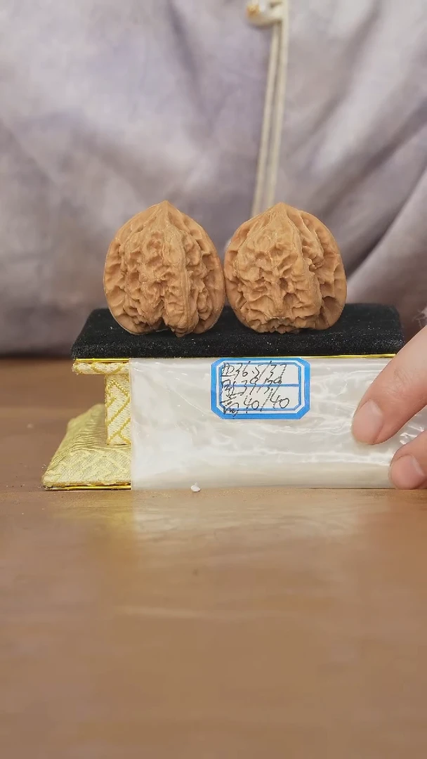 把件文玩核桃马蹄