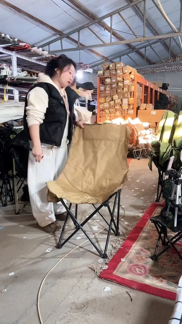 铁高背月亮椅  颜色随机