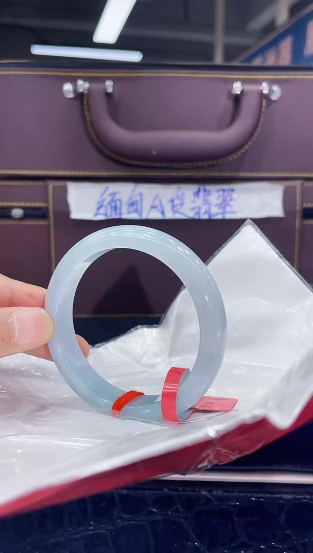 未镶嵌手镯翡翠19