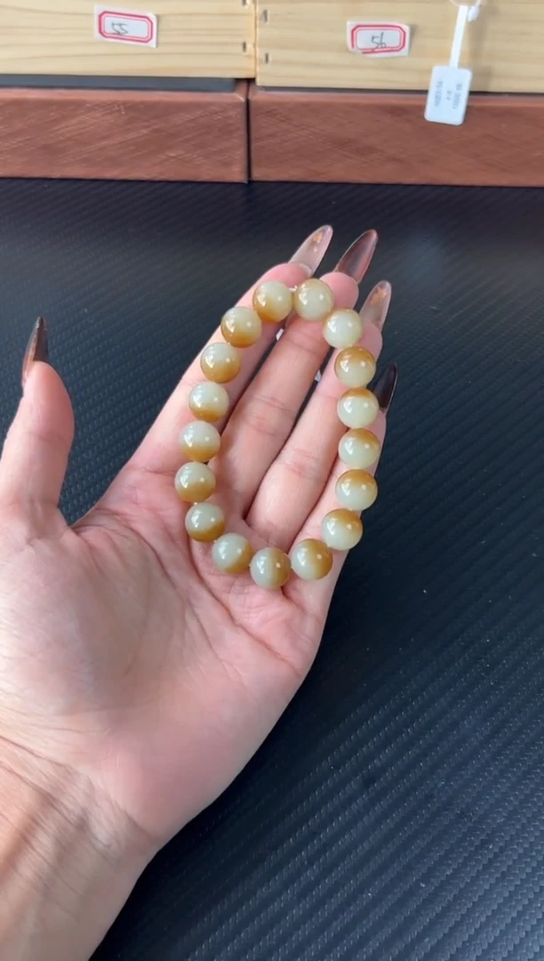 未镶嵌手串和田玉嫣*若羌微色差卡12 m