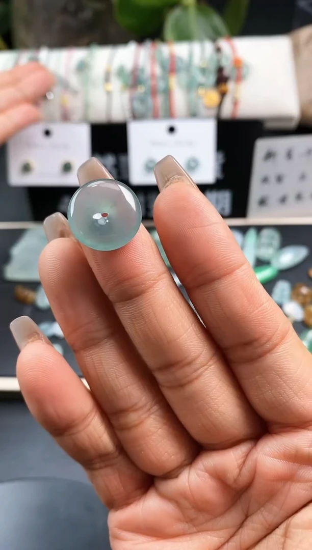 【闪购商品】翡翠配石99        平安扣