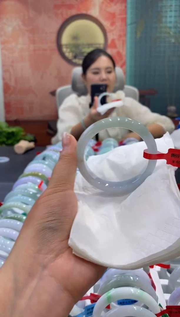 未镶嵌手镯翡翠多人00020759